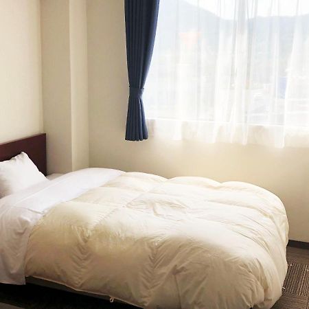 פוג'יושידה Business Hotel Fujimi מראה חיצוני תמונה