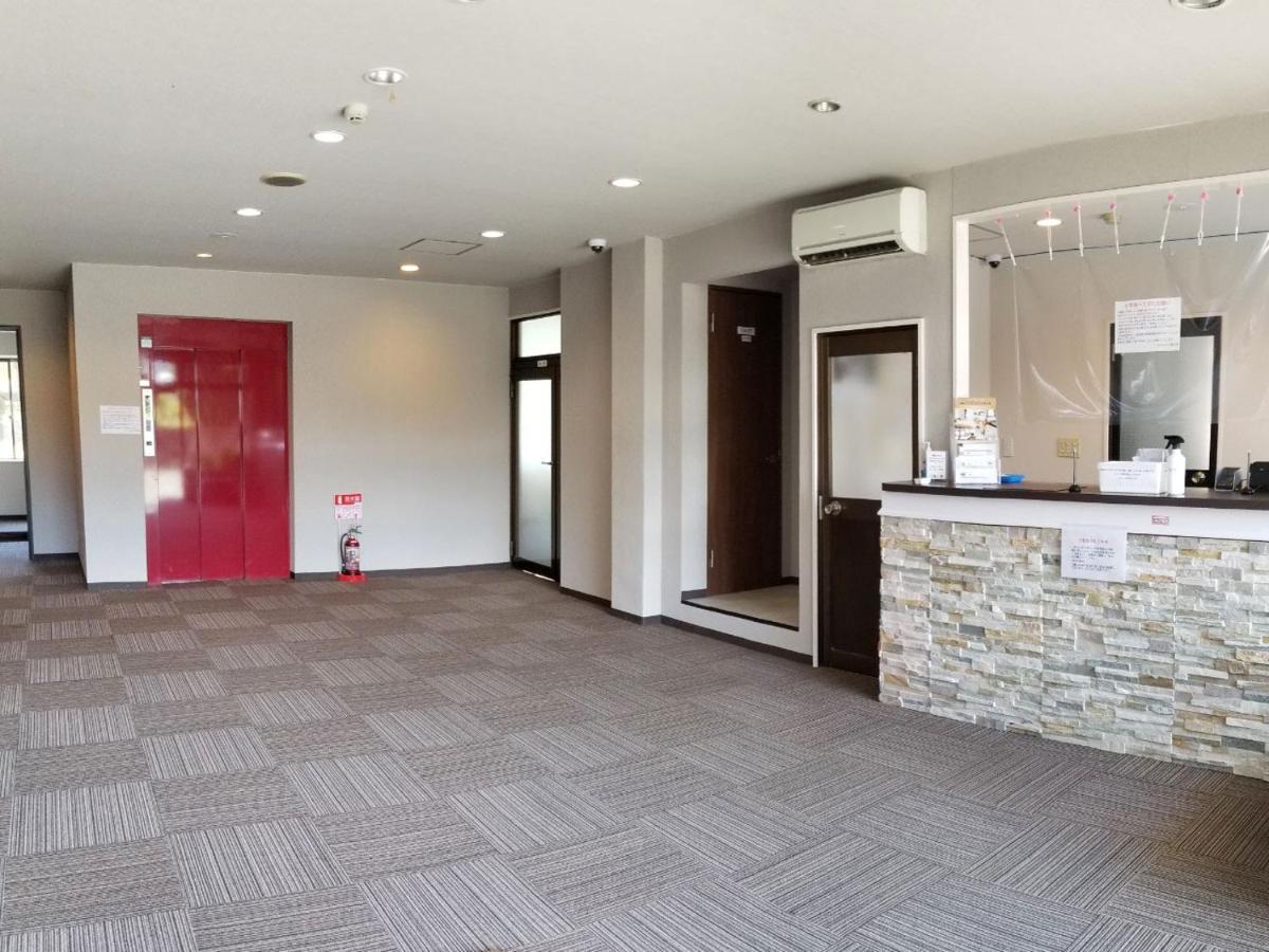 פוג'יושידה Business Hotel Fujimi מראה חיצוני תמונה