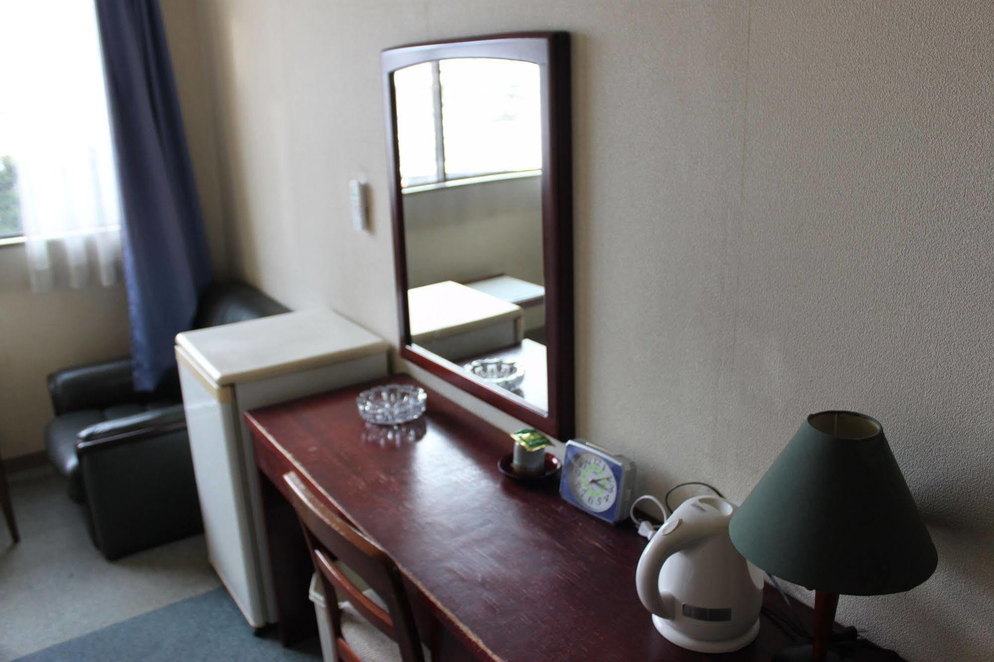 פוג'יושידה Business Hotel Fujimi מראה חיצוני תמונה